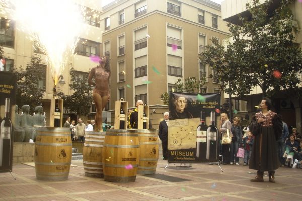 BODEGAS MUSEUM. Acción de Street Marketing. Performance: El último viaje de Colón.